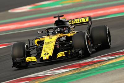 "Формула-1" проведет три этапа со спринтерскими гонками в сезоне 2022 года