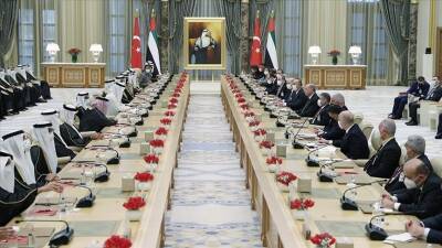 В Абу-Даби подписан пакет соглашений между Турцией и ОАЭ