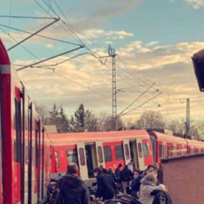 Один человек погиб и 40 пострадали при столкновении поездов в Мюнхене
