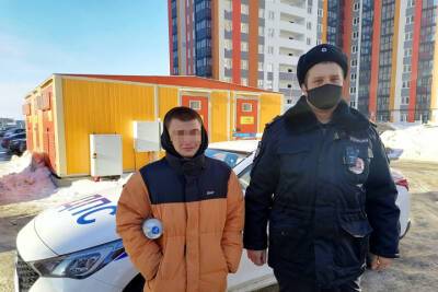 На улице Быстрецкой в Рязани задержали 23-летнего мотоциклиста без прав