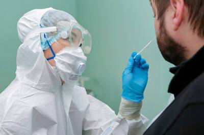 Российские ученые нашли способ диагностировать коронавирус на ранних стадиях