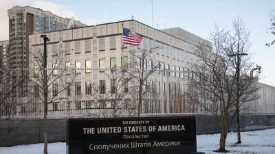 Госдепартамент: посольство США временно переводится из Киева во Львов