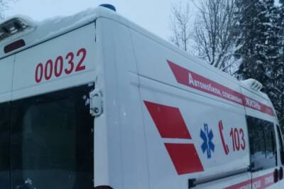 Двух детей спасли из снежного плена в Магаданской области