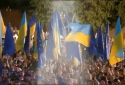 Украинские СМИ: олигархи уезжают из страны из-за возможной войны с Россией