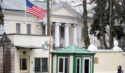Посольство США в Минске порекомендовало американцам покинуть Белоруссию