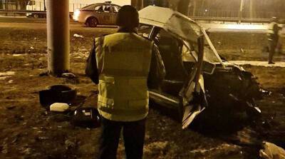 В ночном ДТП на МКАД легковушку разорвало на части, водитель погиб