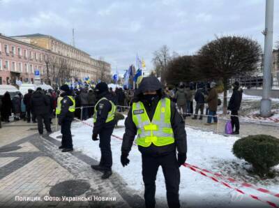 Украинские силовики переходят на усиленный режим несения службы