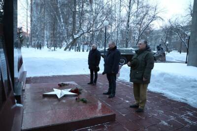 Олег Мельниченко почтил память воинов-интернационалистов