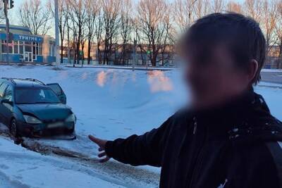 В Белгороде пьяный водитель помял припаркованный автомобиль и уехал с места ДТП