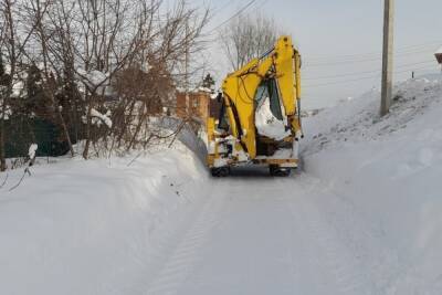 В Пензе в микрорайоне Райки почистили дороги от снега