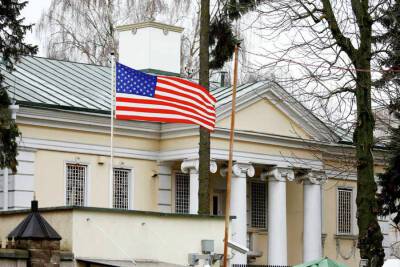 Госдеп США призвал американцев покинуть Белоруссию и Молдавию