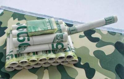 А рубль подумал — ученья идут: отечественную валюту поддержали военные