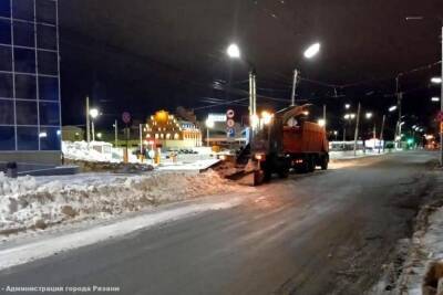 За ночь с 14 на 15 февраля с улиц Рязани вывезли 1000 кубометров снега