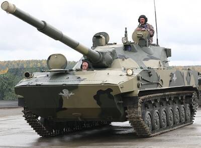 Баранец назвал обновленный танк «Спрут-СДМ1» уникальным в своем классе