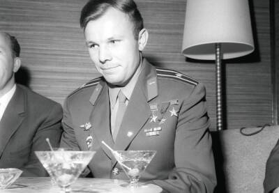 «Такое с ним никогда не случалось»: что странного сделал Юрий Гагарин в день своей гибели - Русская семерка