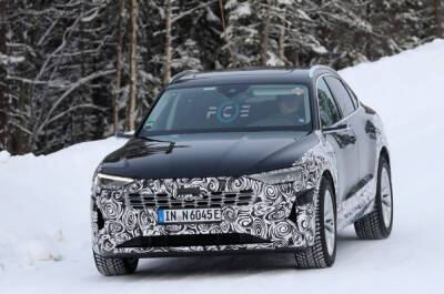 Audi планирует переименовать e-tron Sportback в Q8 e-tron — обновленный электромобиль показали на шпионских фото