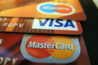 Экс-глава ЦБ рассказал о работе банковских карт после «самых жестких санкций»