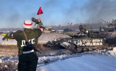 Российские войска движутся на запад несмотря на скорое окончание учений в Беларуси