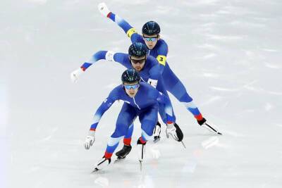 ОИ-2022. Российский конькобежец Алдошкин высказался о жесте со средним пальцем после победы над США