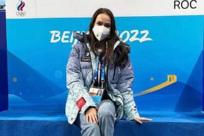 Загитова и Медведева вместе пришли на турнир фигуристок в Пекине. ФОТО
