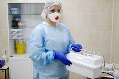 Заболеваемость коронавирусом на Кубани снижается второй день подряд