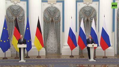 Совместная пресс-конференция Путина и канцлера ФРГ