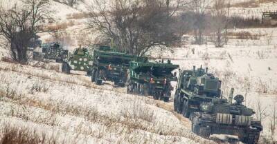 В НАТО не видят отвода Россией части войск от границ Украины, но призвали Москву "отступить"