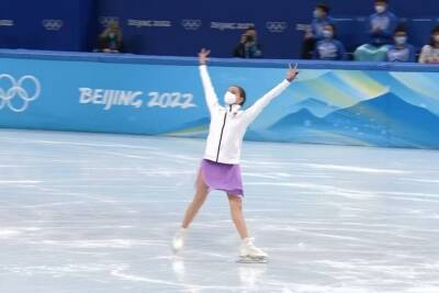Валиева с блеском выиграла короткую программу на Олимпиаде, Щербакова - вторая: все результаты