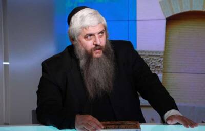 Главный раввин Украины Рав Моше Азман: «Я не уеду, моя задача - прекратить панику, молиться и помогать людям»