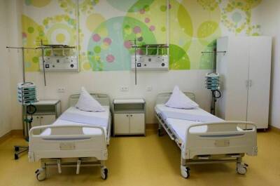 Детей-инвалидов предложили не разлучать с родителями в больницах