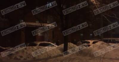 Загадочная гибель: двое подростков выпали из окна в Петербурге
