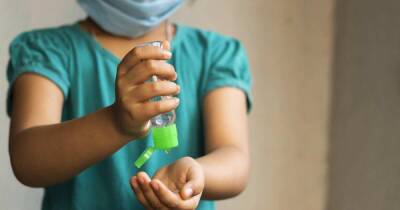 Ученые нашли связь между "омикроном" и опасной для ребенка патологией
