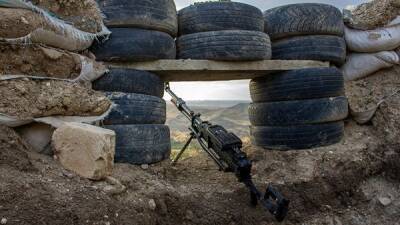 Армия обороны НКР обвинила Азербайджан в нарушении перемирия: ранен военнослужащий