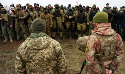 Истерика о "российском вторжении" на Украину: кто и зачем ее нагнетает