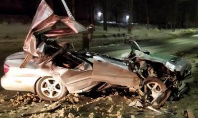 Ночное ДТП в Петрозаводске: водителя пришлось вырезать из машины