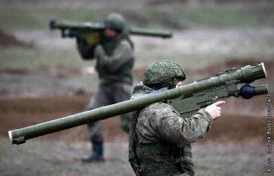 Минобороны сообщило о возвращении войск ЮВО с учений в Крыму