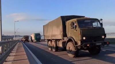 Минобороны России: Автоколонны российских войск покидают Крым после учений