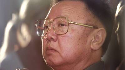 День лучезарной звезды: в Северной Корее отмечают день рождения Ким Чен Ира