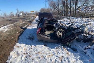 В Волгограде в ДТП с грузовиком погиб 31-летний водитель легковушки