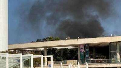 Серьезный пожар произошел возле театра "Габима" в центре Тель-Авива