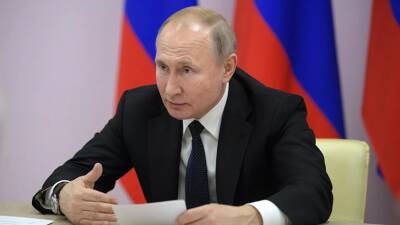 Песков: Путин принял к сведению обращение депутатов по поводу ЛНР и ДНР