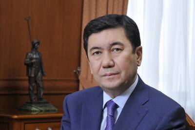 Новый спикер парламента Казахстана сбежал от журналистов