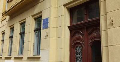 Во Львове школьница обвинила учителя в домогательствах, полиция открыла уголовное производство