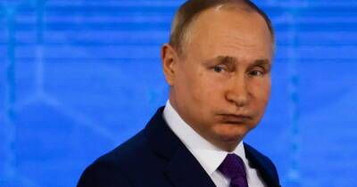 Признание “Л/ДНР”: в Кремле заявили, что Путин “принял к сведению” обращение Госдумы
