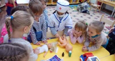 Мэр Луганска заявил, что в городе отсутствует очередь в детские сады