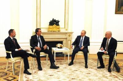 Встреча Путина и Болсонару завершилась