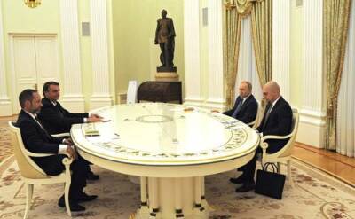 Президент Бразилии Болсонару на встрече с Путиным назвал свой визит в Москву сигналом всему миру