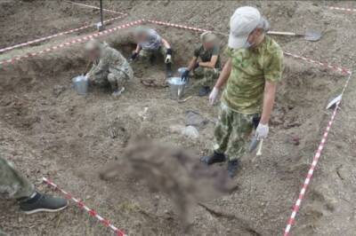 СКР возбудил уголовное дело по факту массовых захоронений в Донбассе