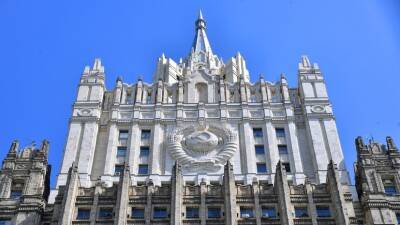 «За распространение лжи»: Захарова призвала главу британского МИД извиниться за слова о «вторжении» России на Украину