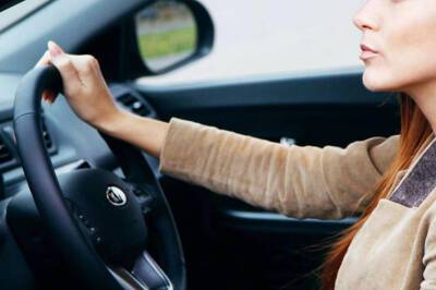 В Азербайджане названо число совершенных женщинами-водителями ДТП в 2021 г.